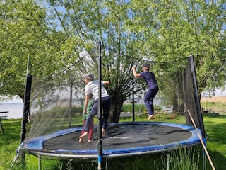 Trampolin zur freien Benutzung