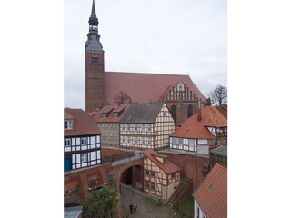 Ein rarer Blick aus dem Turm der Rosspforte aufs Haus