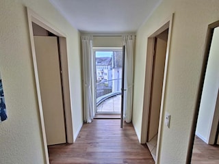 Flur und Zugang zur Dachterrasse