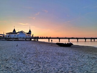 Seebrücke Ahlbeck am Abend
