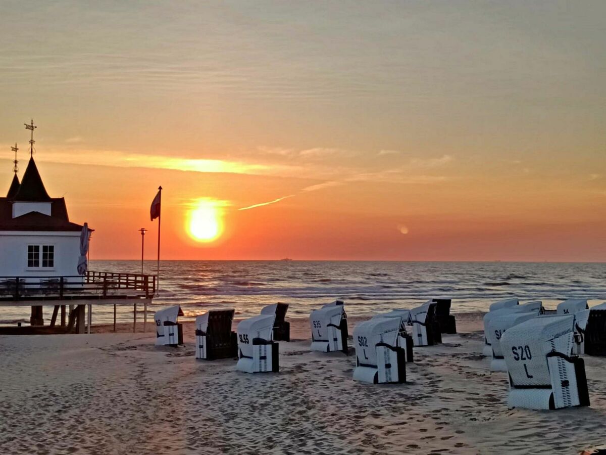 Sonnenaufgang an der Seebrücke Ahlbeck