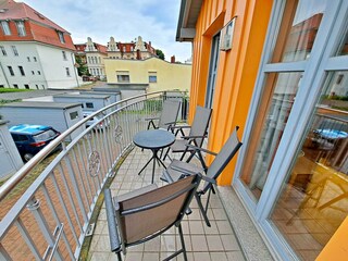 halbrunder Südbalkon
