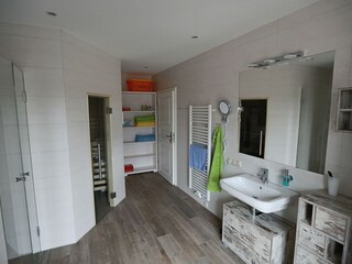 Badezimmer unten