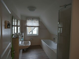 Badezimmer oben