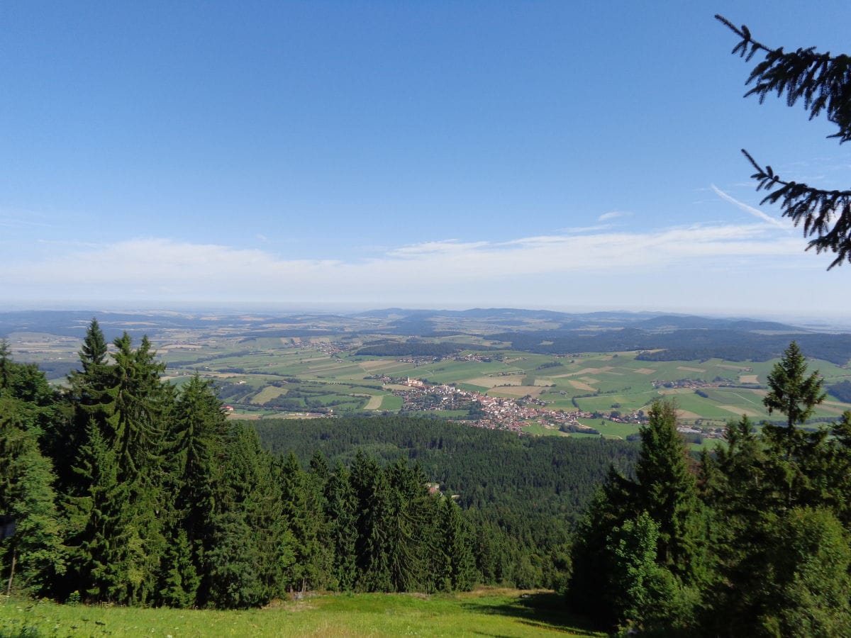 traumhafte Aussicht  vom Hohen Bogen