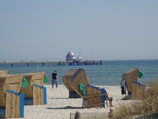 feiner breiter Sandstrand