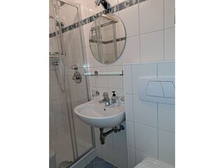 Bad von Schlafzimmer 4