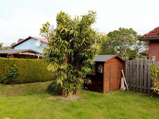 Schuppen vor dem Haus