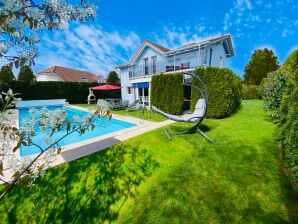 Villa mit Pool Leon’sHolidayHomes - Dottikon im Aargau - image1