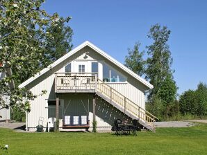 Holiday house 4 person holiday home in Romelanda-By Traum - Sjövik - image1