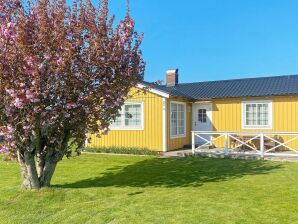 Holiday house 4 person holiday home in Tvååker-By Traum - Glommen - image1