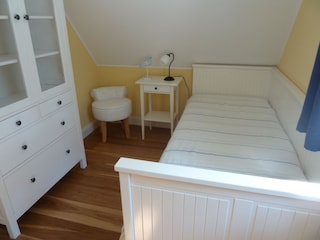 Schlafzimmer 3