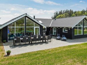 Holiday house 14 person holiday home in Glesborg - Fjellerup Beach - image1