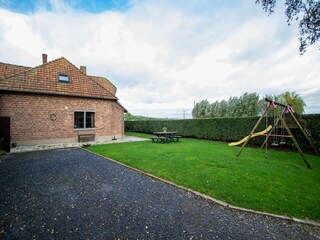 Farmhouse Kemmel Outdoor Recording 3