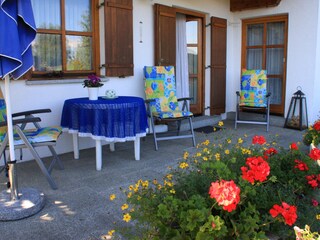 Ihre  Ferienwohnung mit direktem Zugang  zur Terrasse