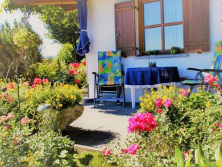 direkter Zugang zum Zier-Garten