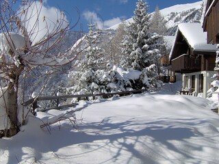 Das Chalet im Winter.