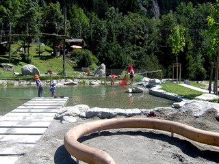 Kinderspielplatz in Blatten.