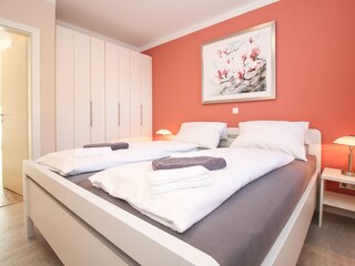 1. Schlafzimmer