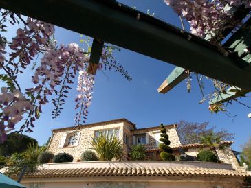 Luxus Apartment in der Villa Oliviers
