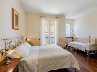 Villa Mogliano  42