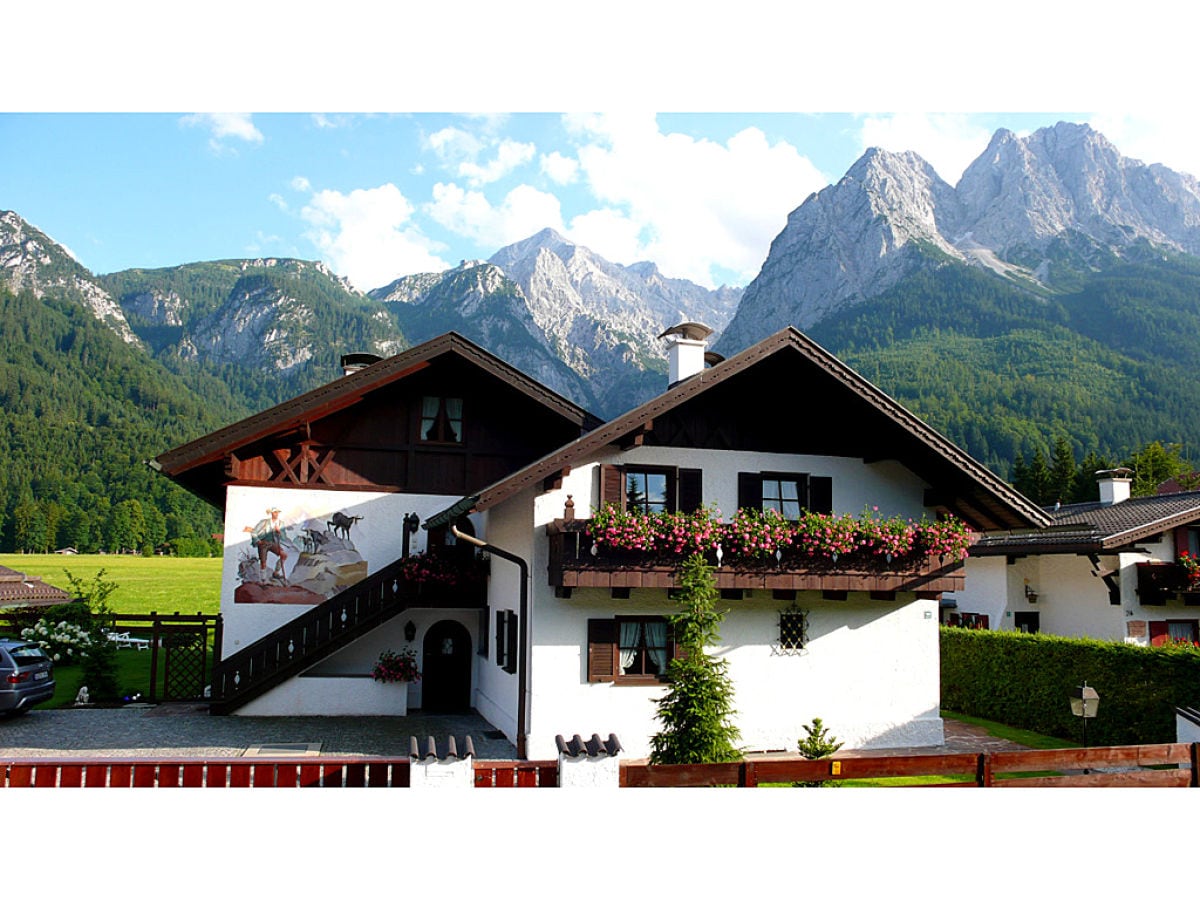 Haus Frühholz mit herrlichem Bergblick