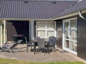 Holiday house 10 person holiday home in Hadsund - Als - image1