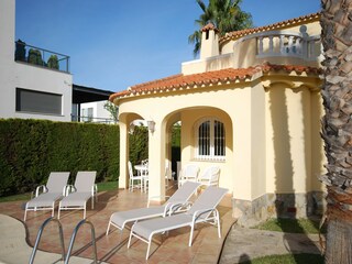 Villa Oliva Outdoor Recording 7