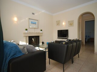 Villa Oliva Features 23