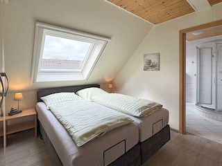 Appartement 14  Schlafzimmer elektrischem Boxspringbett