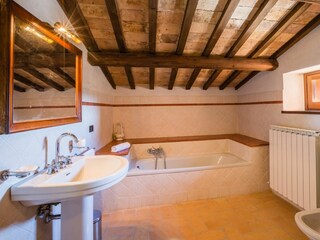 Villa San Lorenzo in Campo Caratteristiche 26