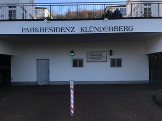 Einfahrt -Tiefgarage