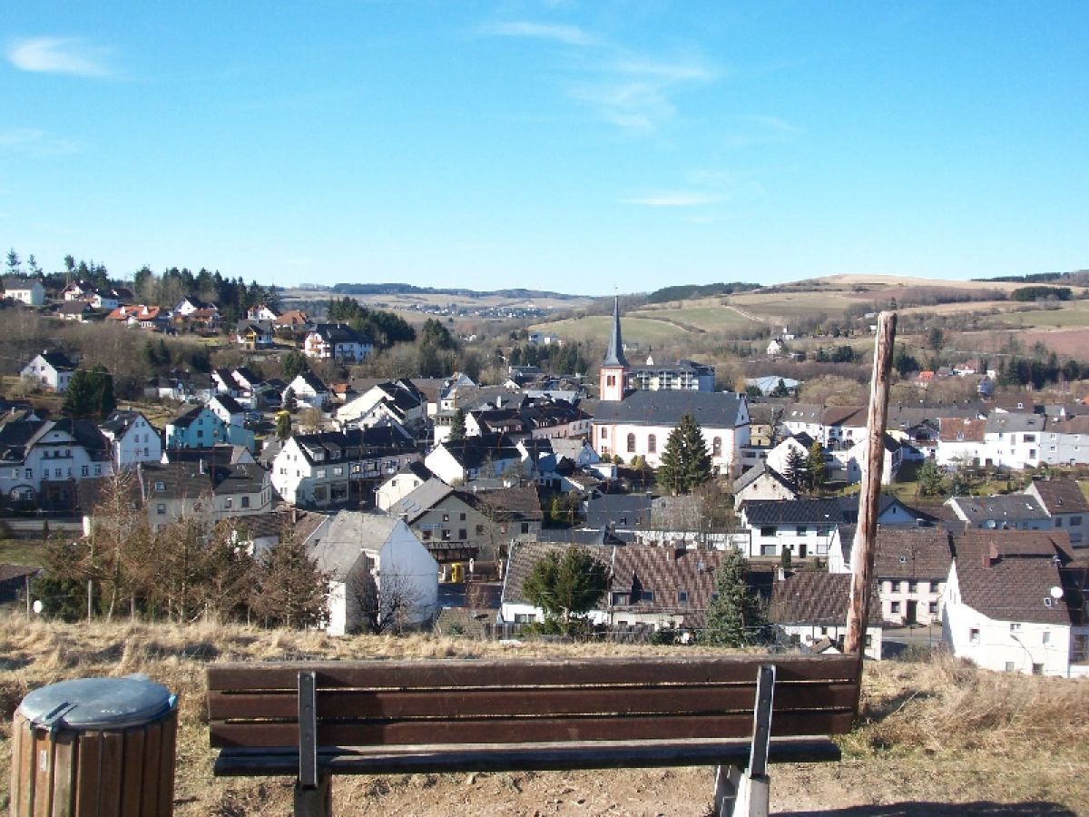 Blick über Stadtkyll