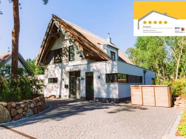 5* Luxusferienhaus, Außen-Whirlpool