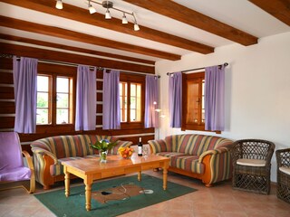 Villa Stupna Características 17