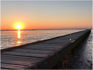 Sonnenuntergang bei Ebbe