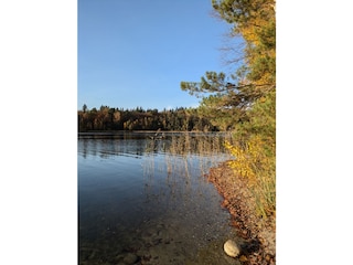 Klare Seen in der Umgebung