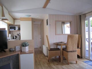 Chalet Renesse Woonkamer 5