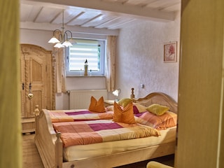 Doppelbettzimmer 2