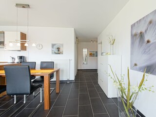 Eßzimmer mit Blick auf Flur
