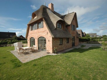Ferienhaus Residenz Villa Hengist EG/UG/OG/DG