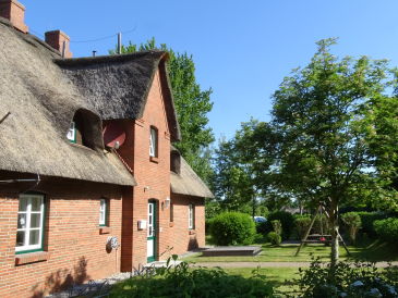 Ferienwohnung B. Hofmann "Wohnen unter Reet"