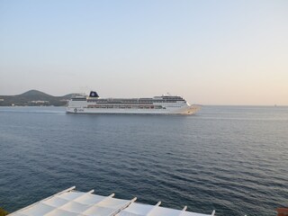 Kreuzfahrtschiffe vor der Haustür
