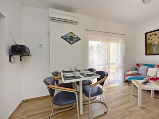 Apartment Nova Vas Ausstattung 8