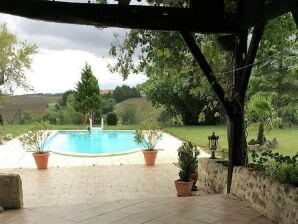 Holiday house Charming holiday home with private pool - Plieux - image1