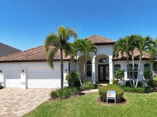 a dream vacation in a dream villa in Cape Coral