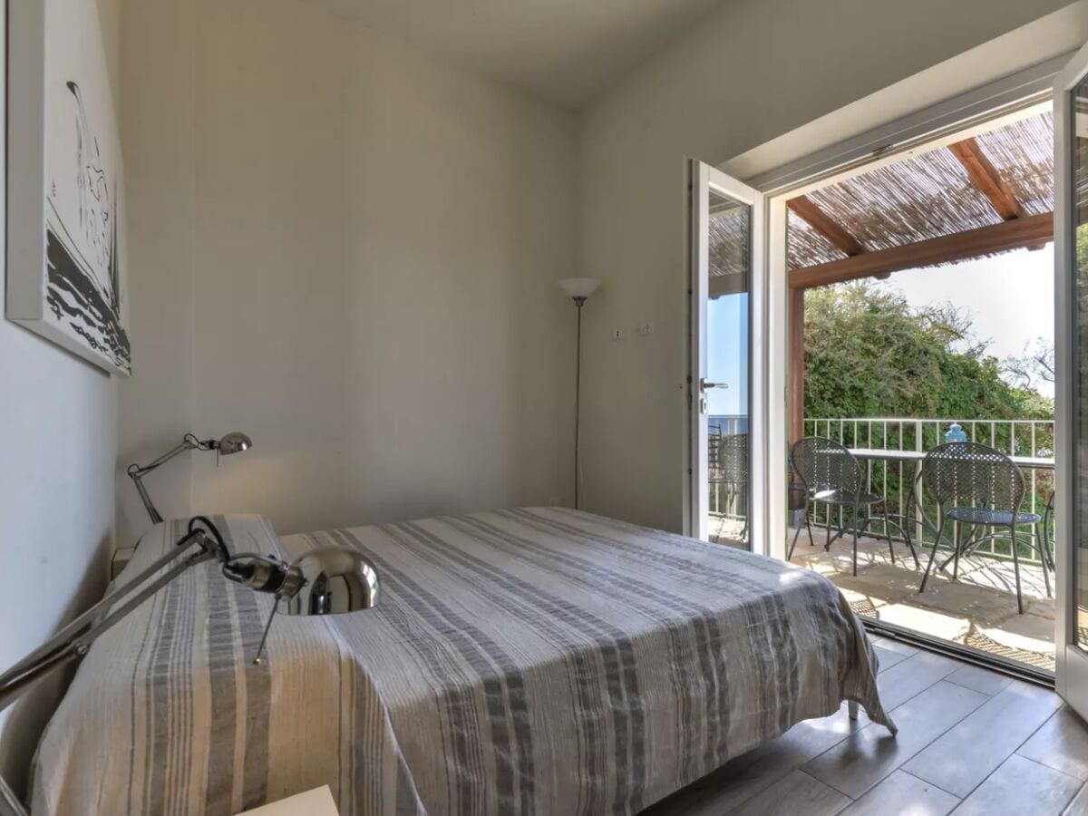 Schlafzimmer n1 mit Meerblick - W. Giglio