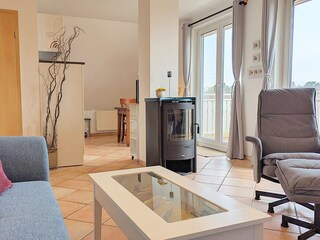 Blick von der Couch zum Essplatz