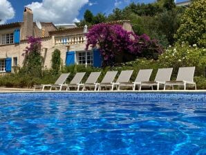 Ferienwohnung in der Villa romantique