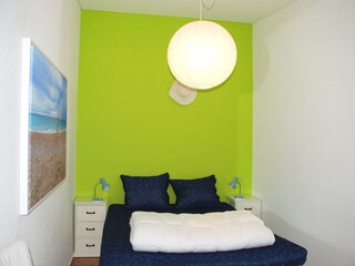 Schlafzimmer 1